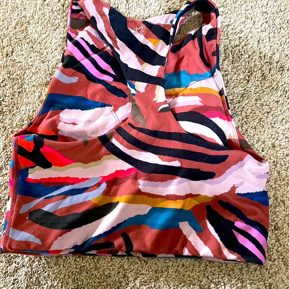 Sports bra- great shape!